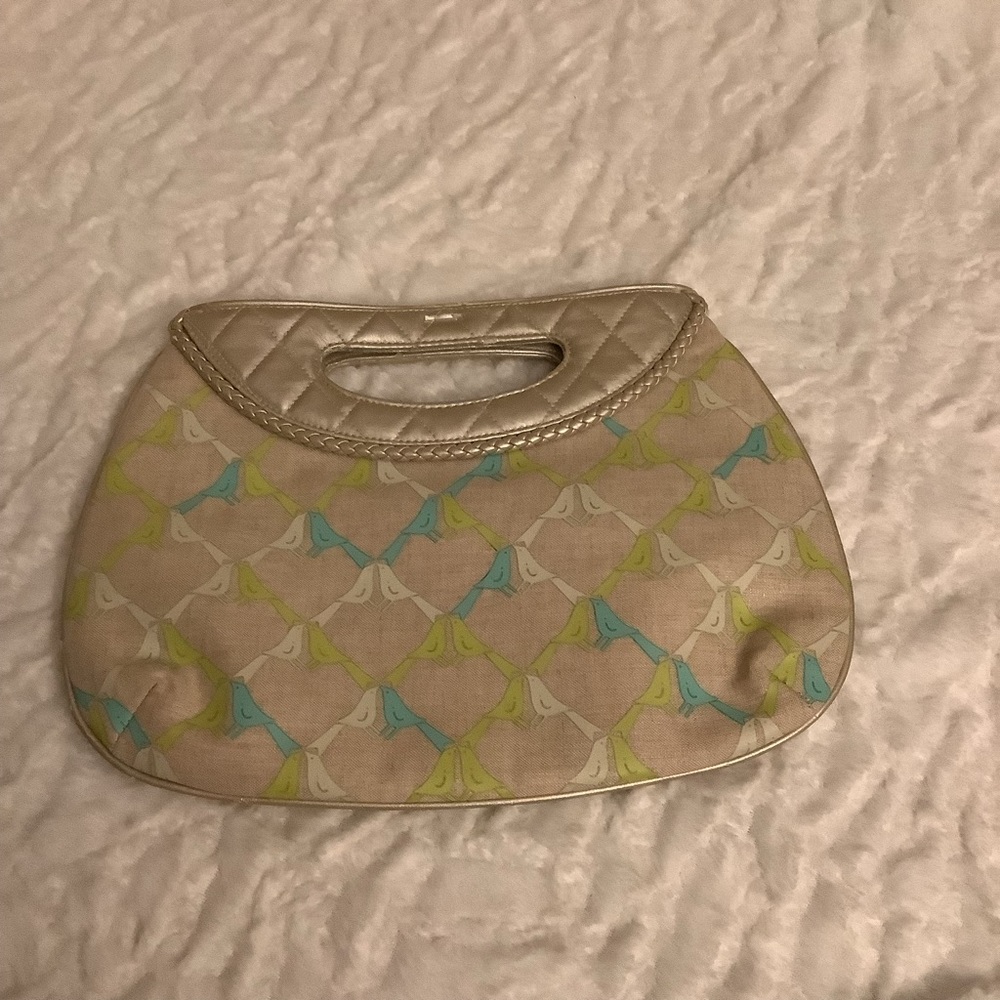 Vera Bradley Sitting Bird Boardwalk Clutch Sitting in a Tree